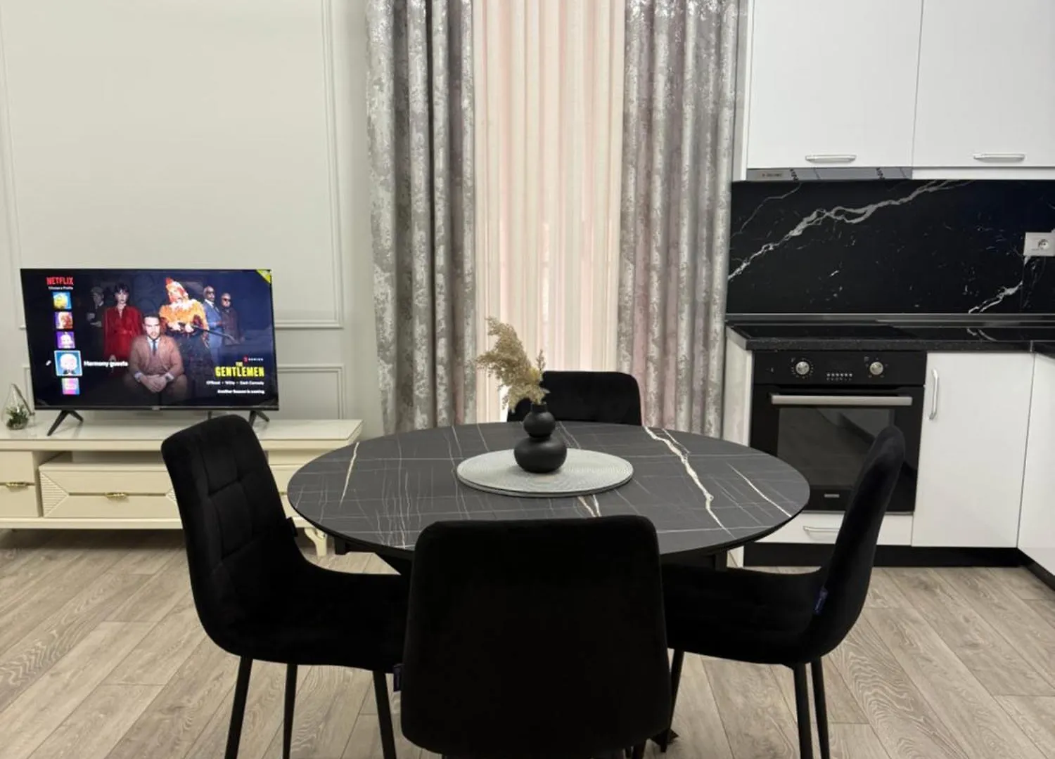 Harmony Apartment Blloku Tirana